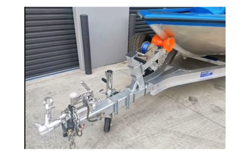 ATM 2000KG  Poly Bunks Aluminum Boat Trailer 