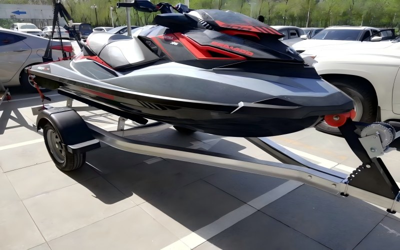 choosing-an-aluminium-jet-ski-trailer-from-six-features